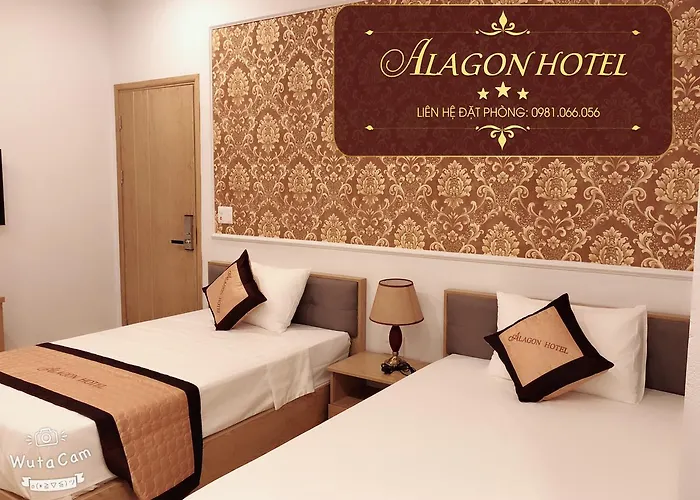 Alagon Hotel *